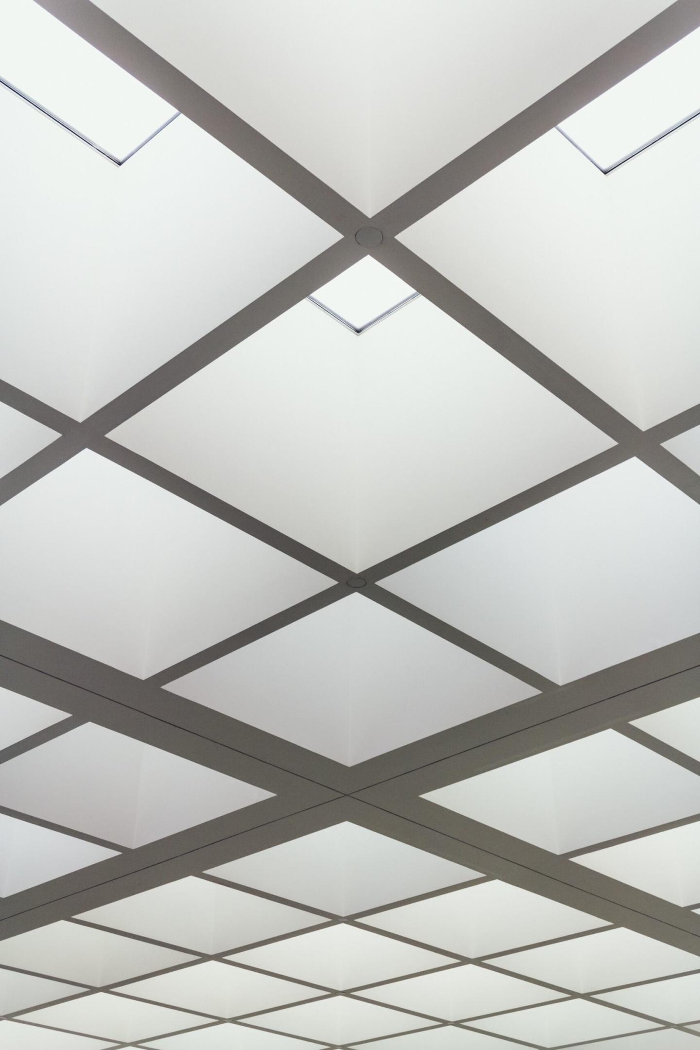 Aluminium False Ceilings: Know Exactly What You have Heard vs. What’s Real?